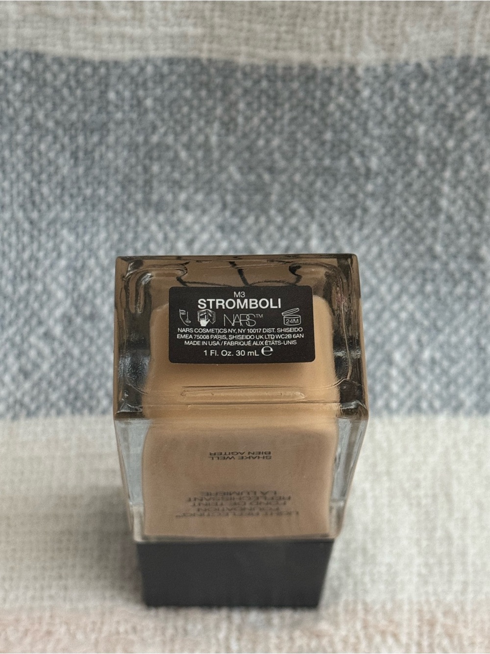 NARS Sheer Glow Foundation - Stromboli - Picture 4 of 4